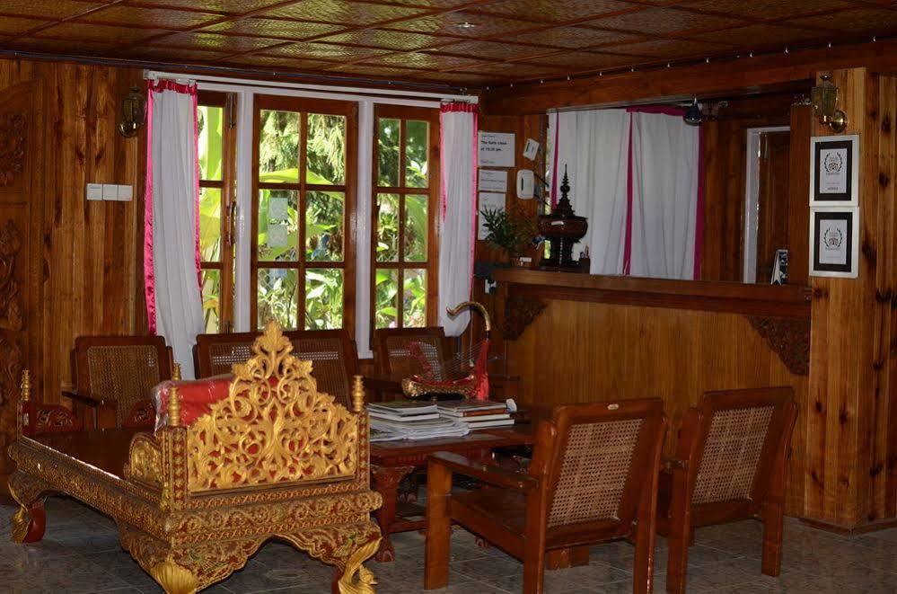 Golden Lotus Inle Hotel Ньоншуэ Экстерьер фото
