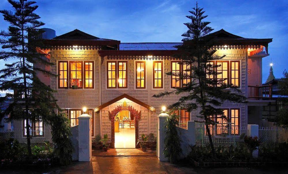 Golden Lotus Inle Hotel Ньоншуэ Экстерьер фото