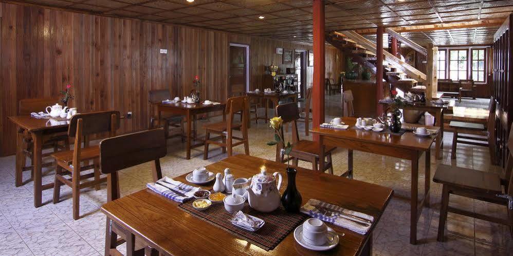 Golden Lotus Inle Hotel Ньоншуэ Экстерьер фото